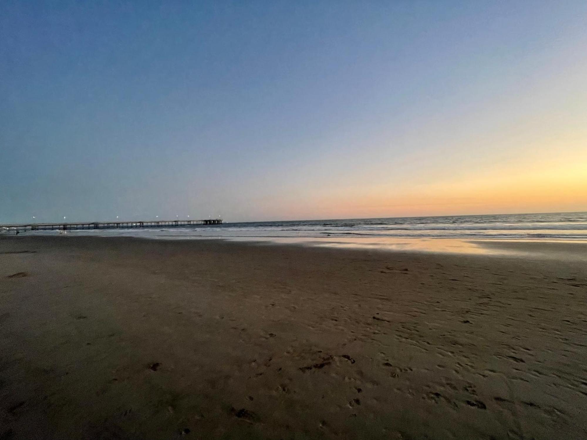 Venice Beach Studio With Large Private Patio Steps To The Beach 洛杉矶 外观 照片