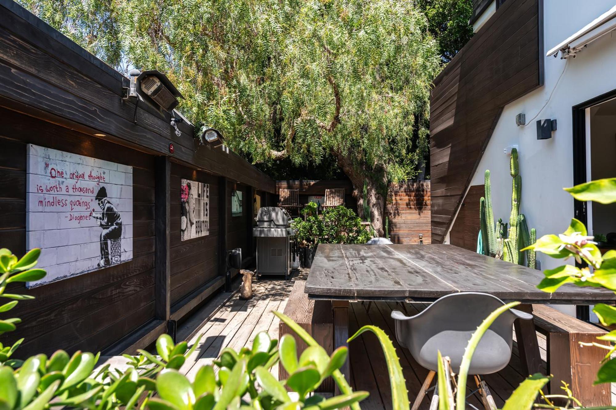 Venice Beach Studio With Large Private Patio Steps To The Beach 洛杉矶 外观 照片