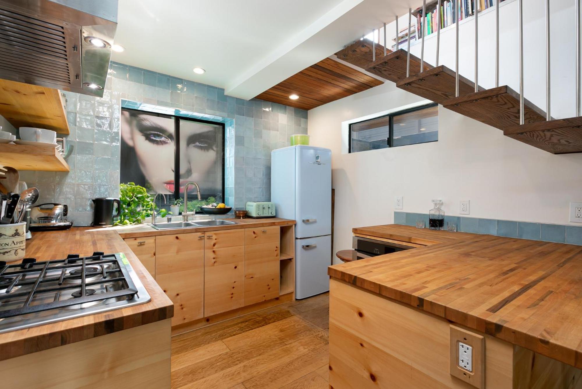 Venice Beach Studio With Large Private Patio Steps To The Beach 洛杉矶 外观 照片