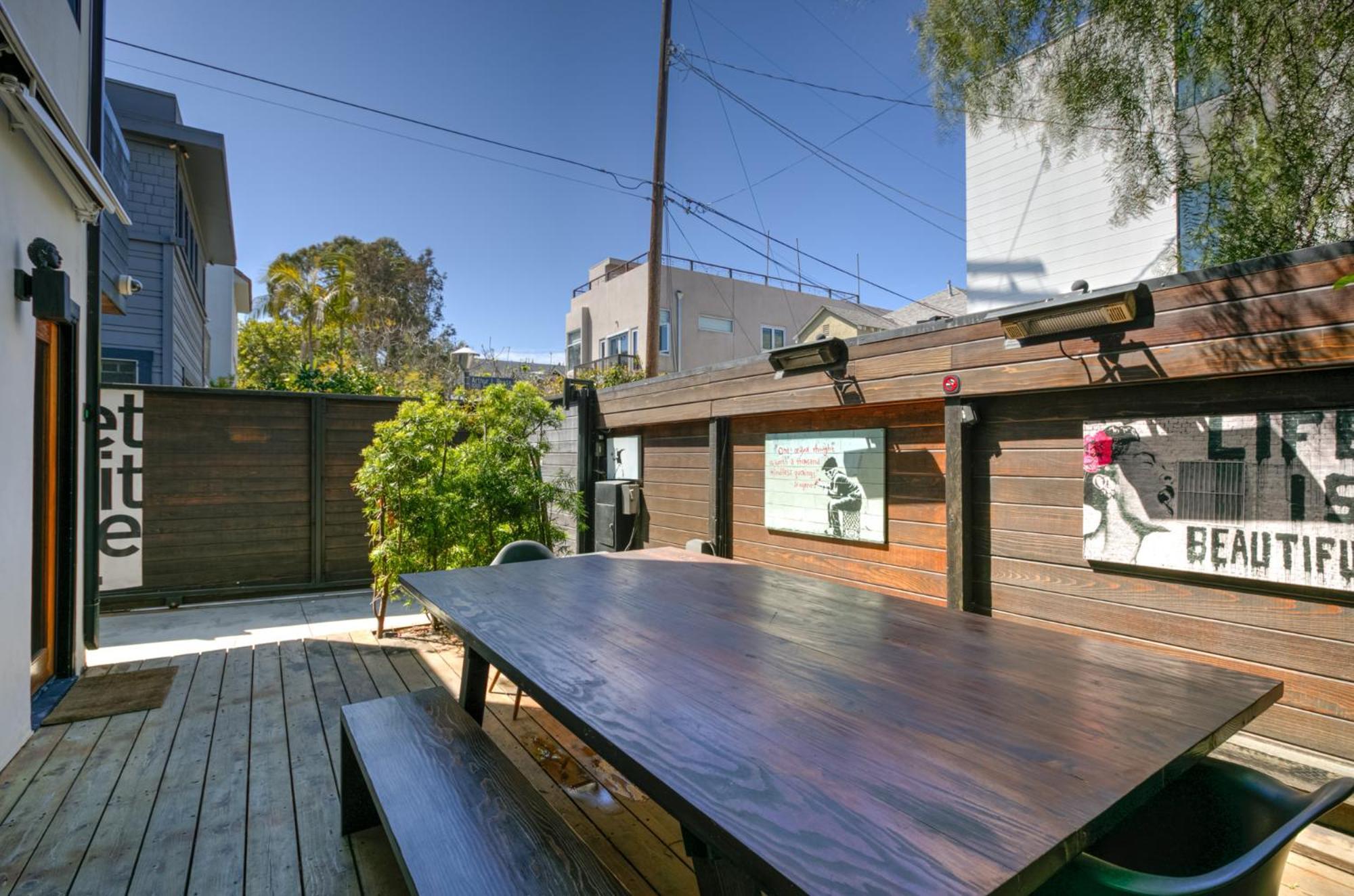 Venice Beach Studio With Large Private Patio Steps To The Beach 洛杉矶 外观 照片