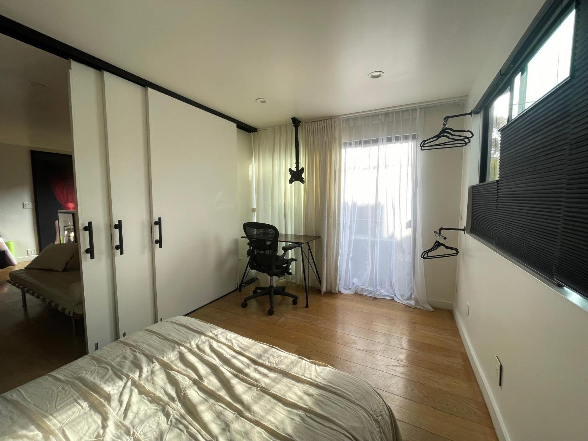 Venice Beach Studio With Large Private Patio Steps To The Beach 洛杉矶 外观 照片