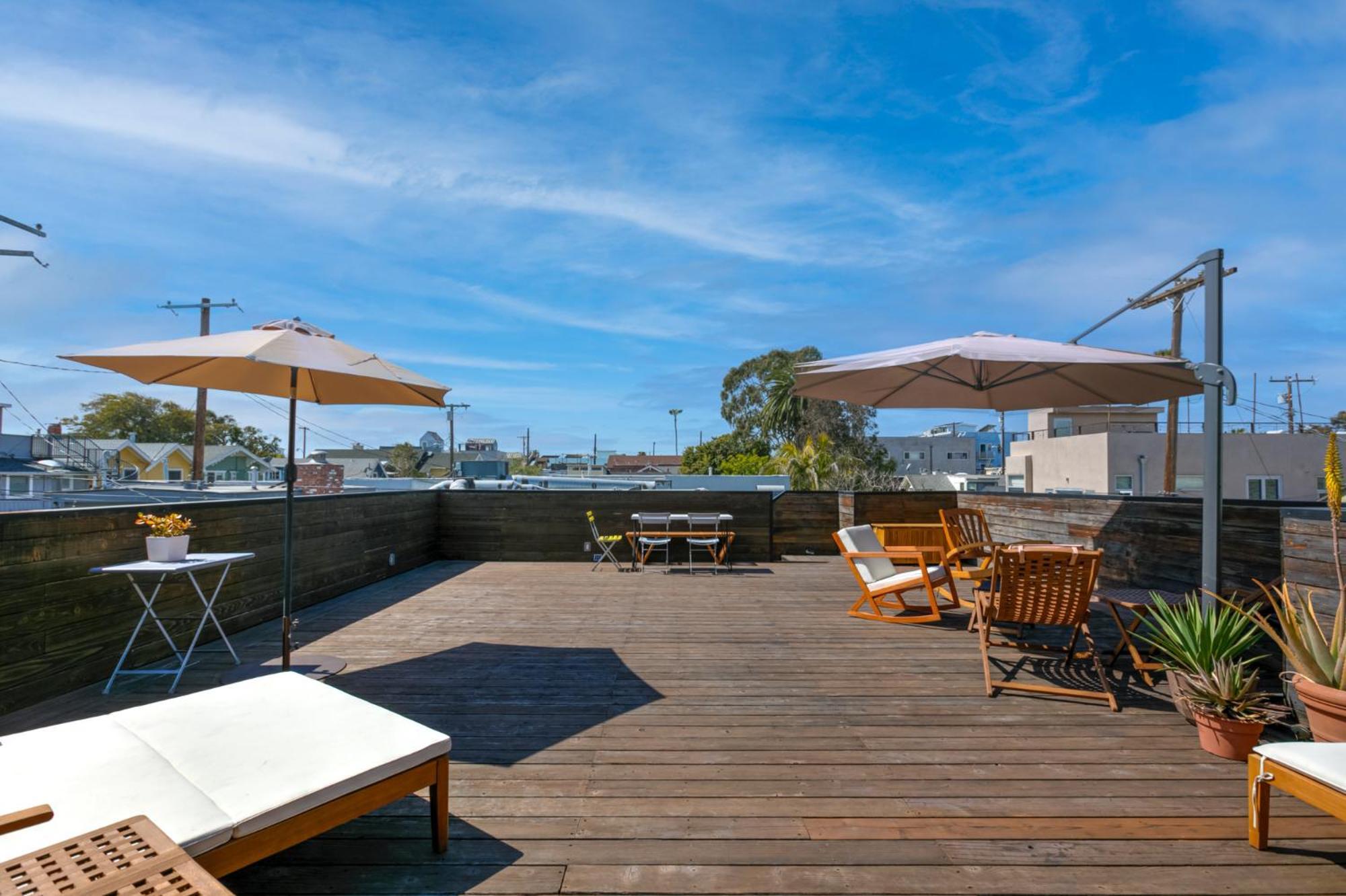 Venice Beach Studio With Large Private Patio Steps To The Beach 洛杉矶 外观 照片