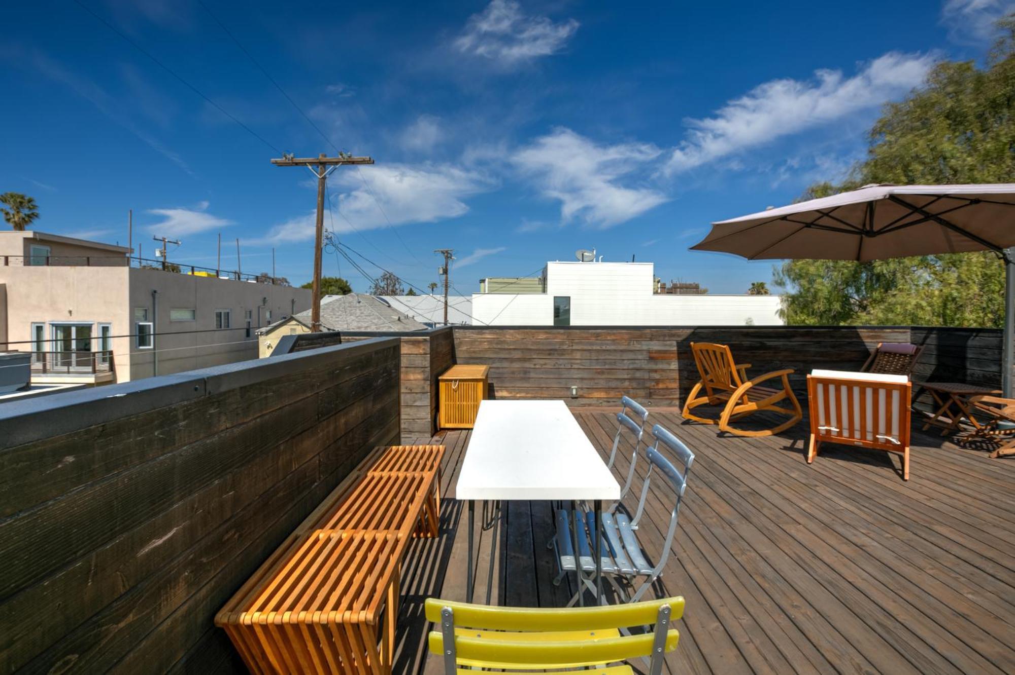 Venice Beach Studio With Large Private Patio Steps To The Beach 洛杉矶 外观 照片